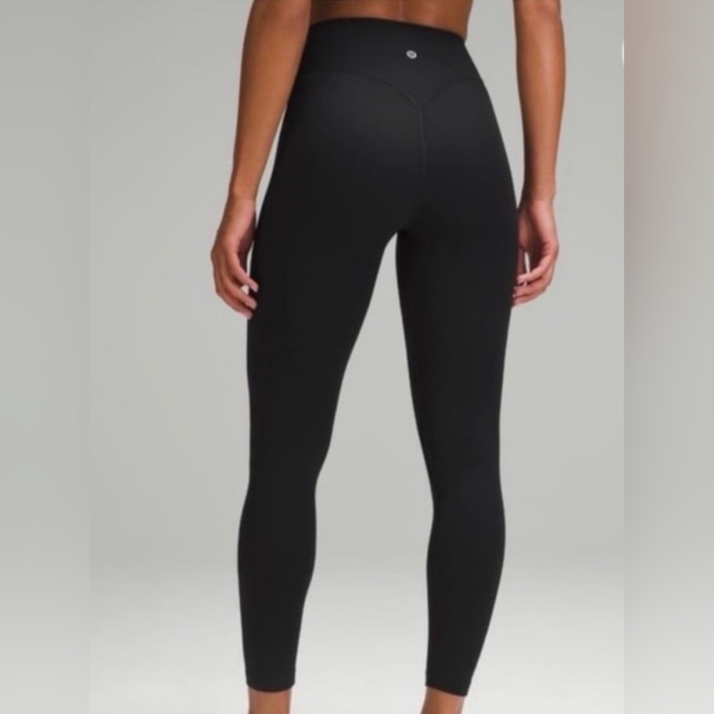 NWOT New LULULEMON Breezethrough High-rise Leggings - Picture 2 of 6